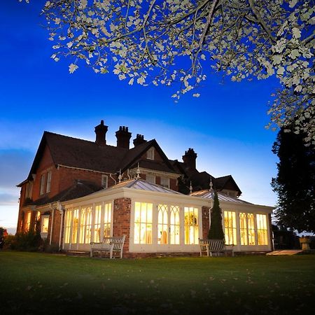 The Old Vicarage Hotel บริดจ์นอร์ท ภายนอก รูปภาพ