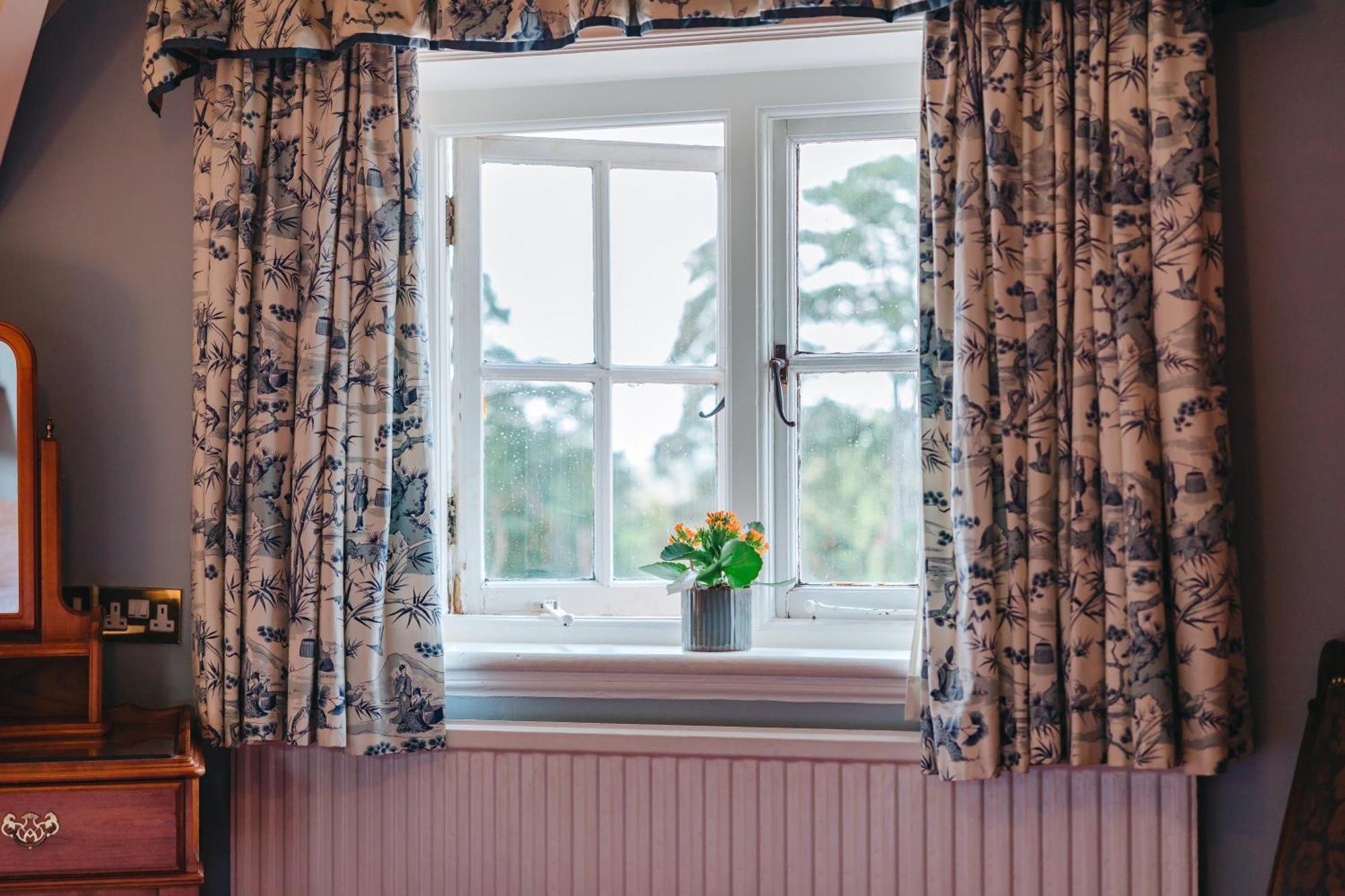 The Old Vicarage Hotel บริดจ์นอร์ท ภายนอก รูปภาพ